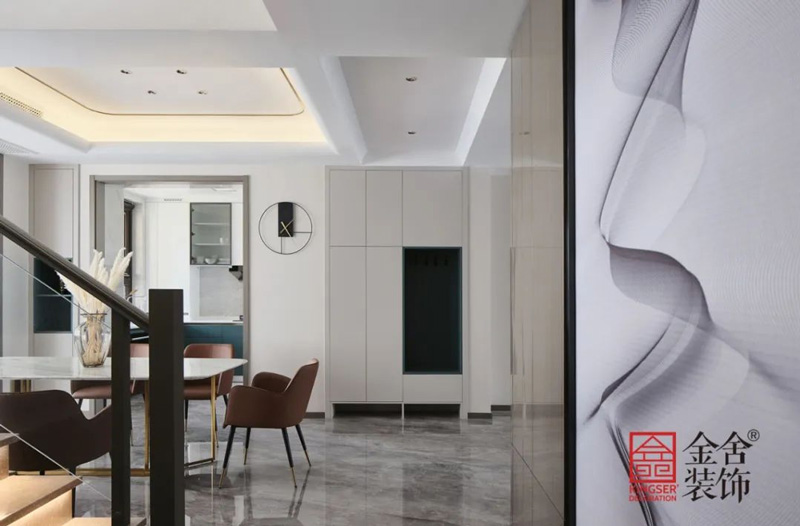 荣盛华府轻奢装修-楼梯间实景图